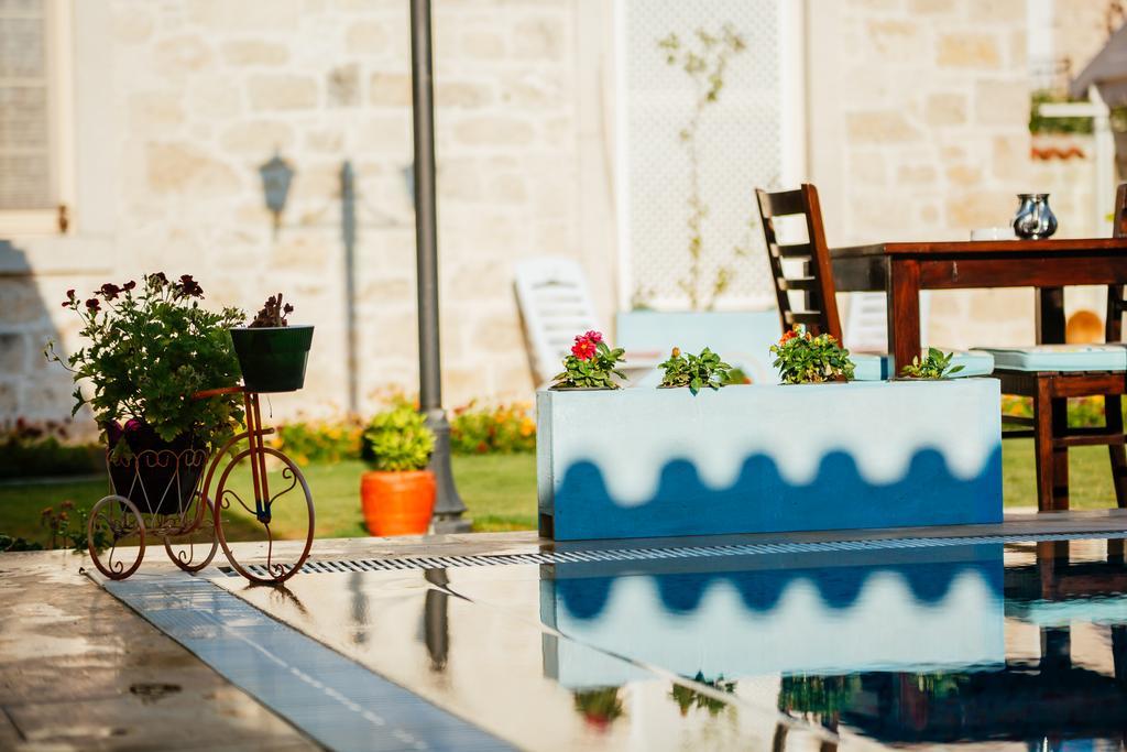 Bellapietra Hotel Alacati Exterior photo
